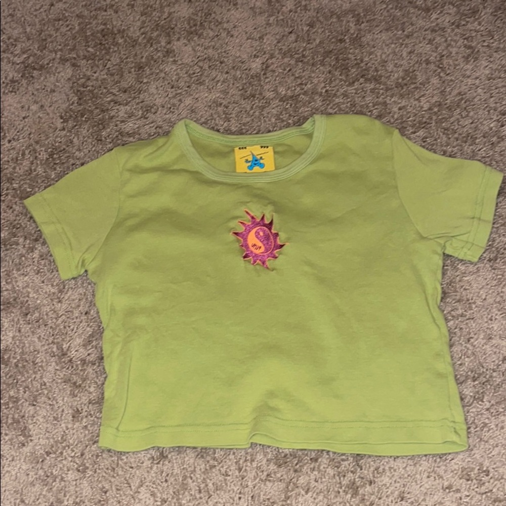 UNIF cropped green logo tee